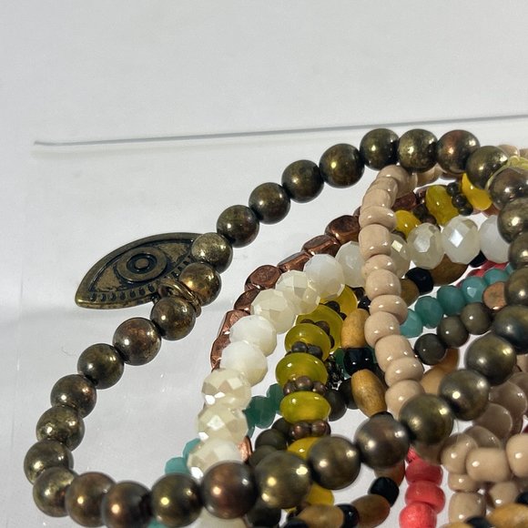 Lot 13 Small Beaded Lot Stretch Bracelets Multi Color Third Eye Chakra - Picture 7 of 9